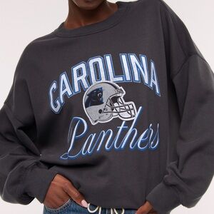 Abercombie and Fitch Carolina Panthers black crewneck sweat